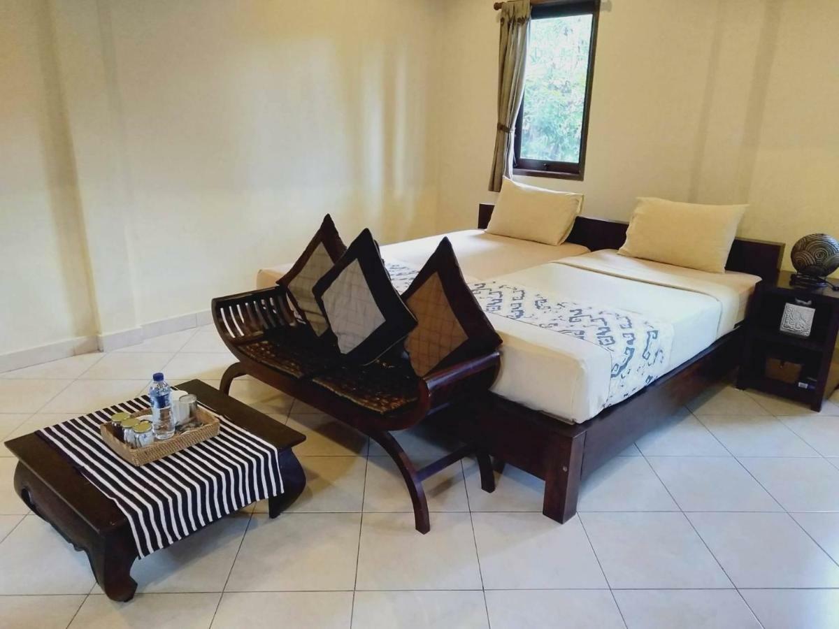 Prasanti Bed & Breakfast Ubud  Exterior photo