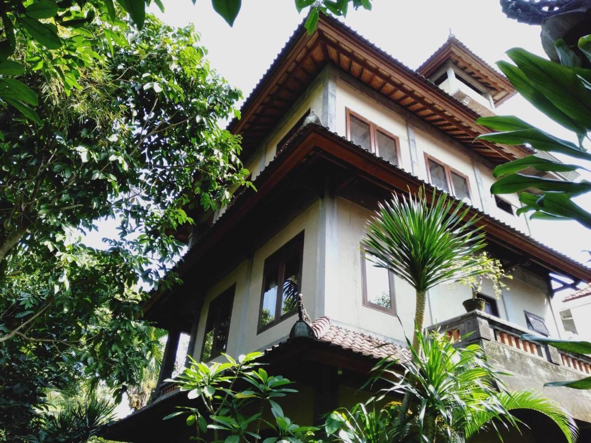 Prasanti Bed & Breakfast Ubud  Exterior photo
