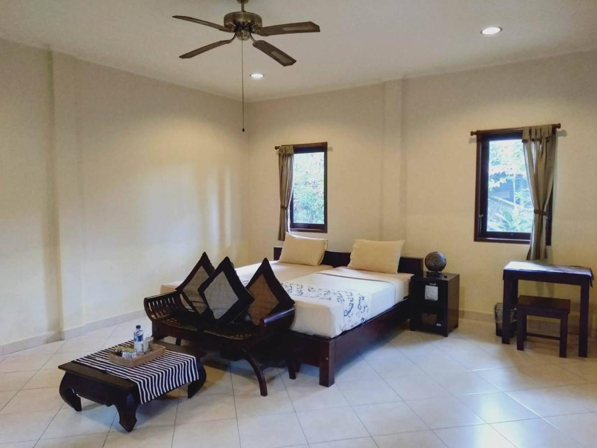 Prasanti Bed & Breakfast Ubud  Exterior photo