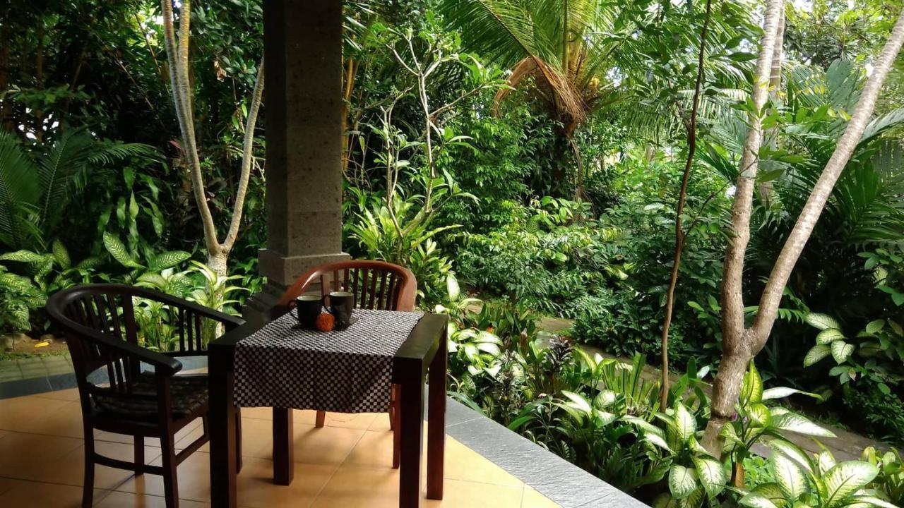 Prasanti Bed & Breakfast Ubud  Exterior photo