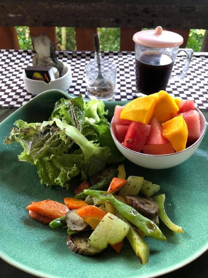 Prasanti Bed & Breakfast Ubud  Exterior photo